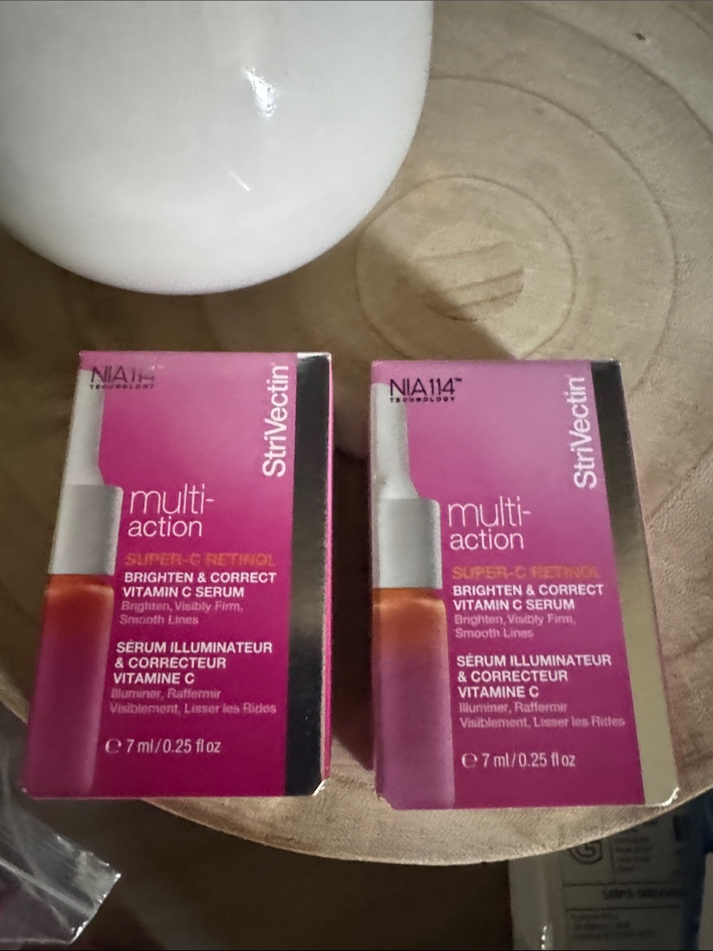 StriVectin Multi-Action Brighten & Correct Vitamin C Serum - Pink